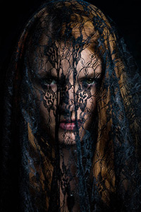Tereza - Schwarze Witwe